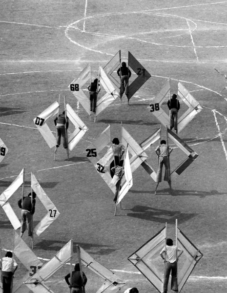 JUGADOR COMO PELOTA, PELOTA COMO CANCHA